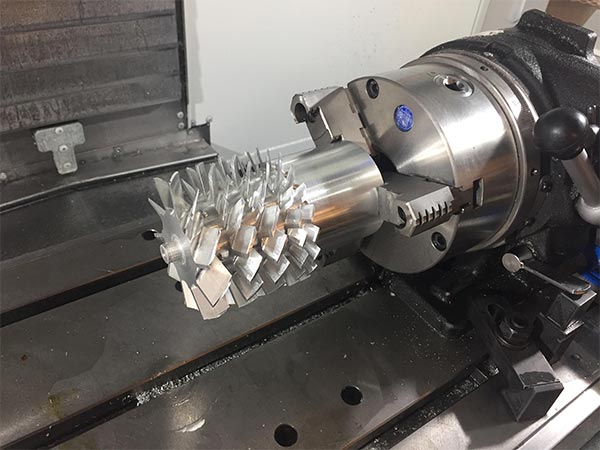 Qual è il processo di lavorazione CNC?